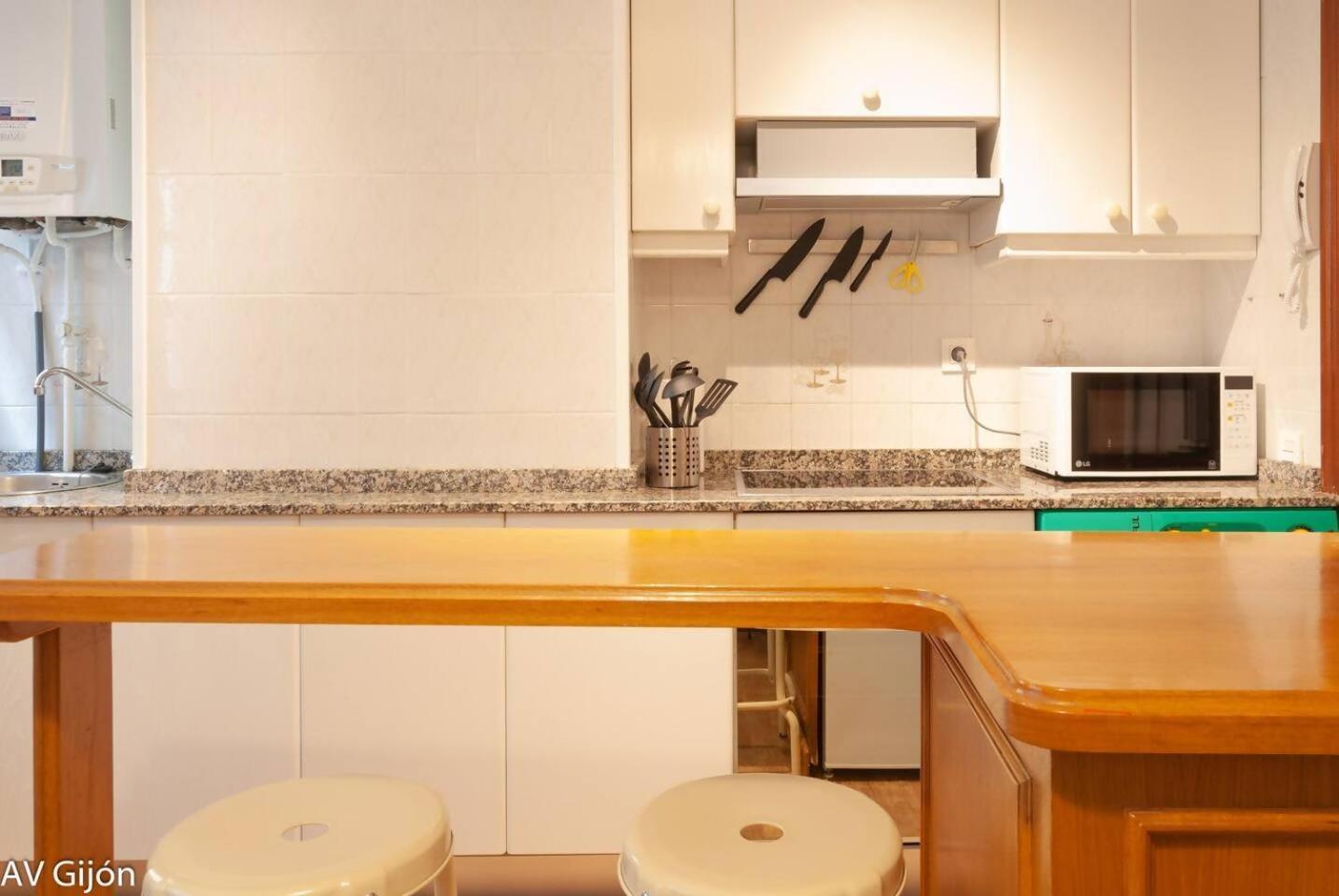 Av Begona 4 Centro Apartment Gijón Exterior foto